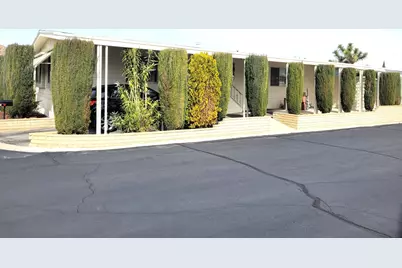 54999 Martinez Trail #40, Yucca Valley, CA 92284 - Photo 3