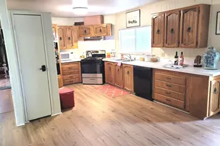 54999 Martinez Trail, Yucca Valley, CA 92284 - Photo 17