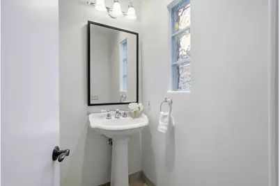 261 Loch Lomond Road, Rancho Mirage, CA 92270 - Photo 23