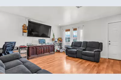 13576 La Mesa Drive, Desert Hot Springs, CA 92240 - Photo 5