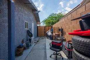13576 La Mesa Dr, Desert Hot Springs, CA 92240 - Photo 23