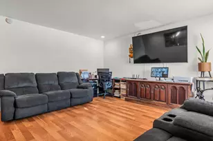 13576 La Mesa Dr, Desert Hot Springs, CA 92240 - Photo 9