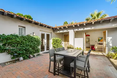 284 Loch Lomond Road, Rancho Mirage, CA 92270 - Photo 7