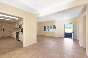 1617 E Paseo El Mirador, Palm Springs, CA 92262 - Photo 11