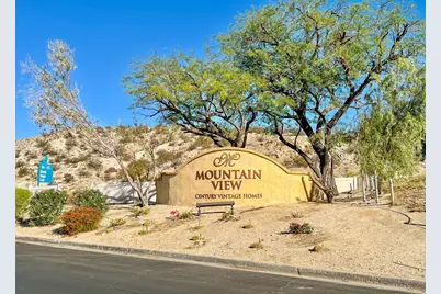 9086 Silver Star Avenue, Desert Hot Springs, CA 92240 - Photo 37