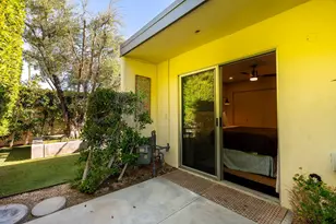 545 N Chiquita Cir, Palm Springs, CA 92262 - Photo 57