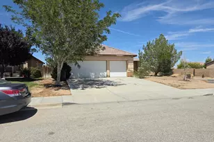 13290 Via Robles Cir, Victorville, CA 92392 - Photo 9