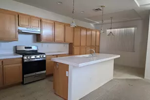 13290 Via Robles Cir, Victorville, CA 92392 - Photo 15