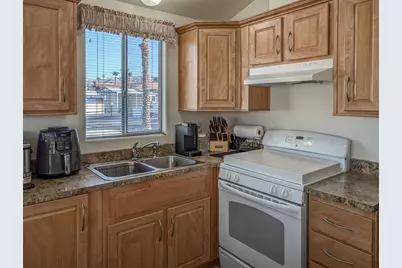 70200 Dillon Road #350, Desert Hot Springs, CA 92241 - Photo 11