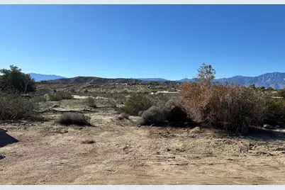 19107 Desert Haven Road, Desert Hot Springs, CA 92241 - Photo 31