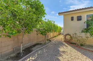 65096 Cliff Cir S, Desert Hot Springs, CA 92240 - Photo 61
