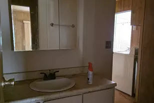 200 W San Bernardino Ave, Rialto, CA 92376 - Photo 29