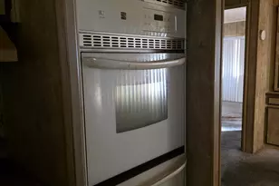 200 W San Bernardino Ave, Rialto, CA 92376 - Photo 13