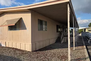 200 W San Bernardino Ave, Rialto, CA 92376 - Photo 33