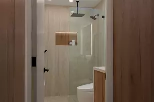 80 Lakeview Dr, Palm Springs, CA 92264 - Photo 31