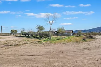 49133 Manzanita Drive, Landers, CA 92285 - Photo 5