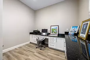 51225 Clubhouse Dr, Indio, CA 92201 - Photo 27