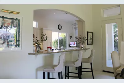81055 Golf View Drive, La Quinta, CA 92253 - Photo 11