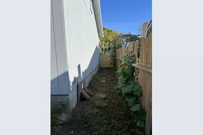 28 Kadderly Lane, Watsonville, CA 95076 - Photo 3