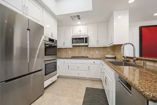 7 Dartmouth Dr, Rancho Mirage, CA 92270 - Photo 11