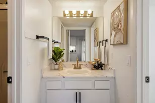 5300 E Waverly Dr, Palm Springs, CA 92264 - Photo 9