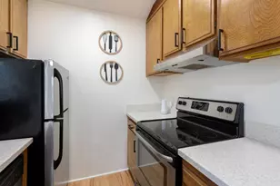 5300 E Waverly Dr, Palm Springs, CA 92264 - Photo 3