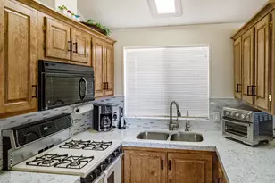 70200 Dillon Road, Desert Hot Springs, CA 92241 - Photo 7