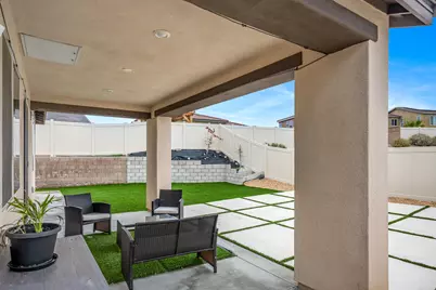 62880 Loftwood Street, Desert Hot Springs, CA 92240 - Photo 37