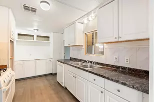 32220 San Miguelito Dr, Thousand Palms, CA 92276 - Photo 13