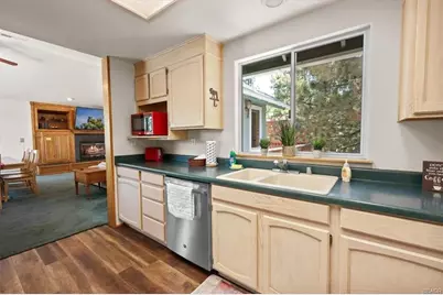 1396 La Crescenta Drive, Big Bear City, CA 92314 - Photo 7