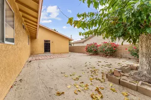 13547 Caliente Dr, Desert Hot Springs, CA 92240 - Photo 19