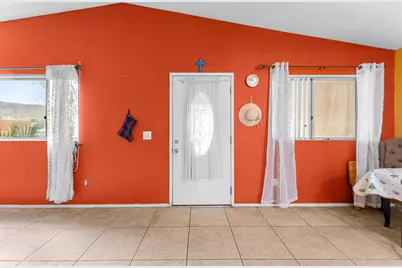 13547 Caliente Drive, Desert Hot Springs, CA 92240 - Photo 5
