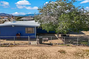 7517 Alaba Ave, Yucca Valley, CA 92284 - Photo 9