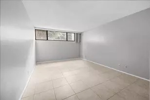 1655 E Palm Canyon Dr, Palm Springs, CA 92264 - Photo 13