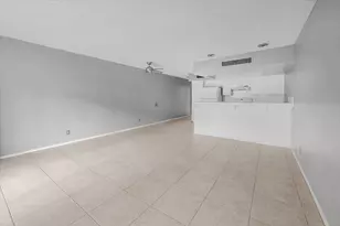 1655 E Palm Canyon Dr, Palm Springs, CA 92264 - Photo 11