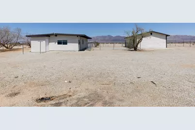 84417 Amboy Road, 29 Palms, CA 92277 - Photo 19