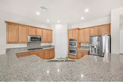 81566 Avenida Sombra, Indio, CA 92203 - Photo 9