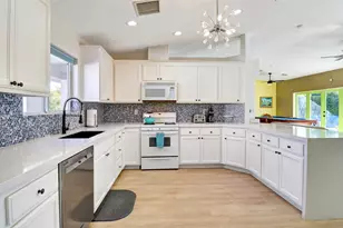 9201 Warwick Dr, Desert Hot Springs, CA 92240 - Photo 13