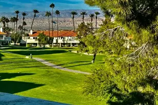 340 Vista Royale Dr, Palm Desert, CA 92211 - Photo 17