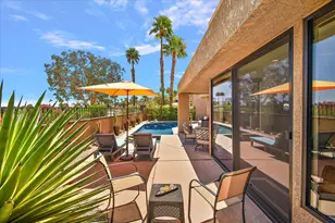11 Vista Loma Dr, Rancho Mirage, CA 92270 - Photo 23