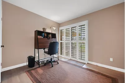 5645 Los Coyotes Drive, Palm Springs, CA 92264 - Photo 13