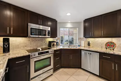 43818 Via Granada, Palm Desert, CA 92211 - Photo 15