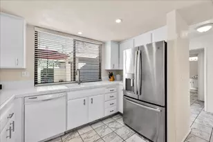 2365 Oakcrest Dr, Palm Springs, CA 92264 - Photo 17