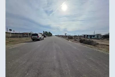 9588 Avenue H, Bombay Beach, CA 92257 - Photo 27