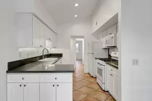 72730 Yucca Ct, Palm Desert, CA 92260 - Photo 13