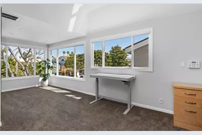 2117 Miramar Drive, Newport Beach, CA 92661 - Photo 27