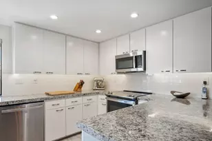 42740 Sand Dune Dr, Palm Desert, CA 92211 - Photo 9