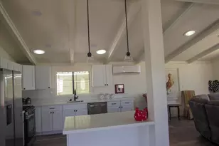 38520 Commons Valley Dr, Palm Desert, CA 92260 - Photo 9