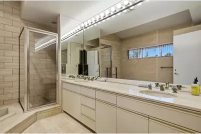 30 Kavenish Drive N, Rancho Mirage, CA 92270 - Photo 25