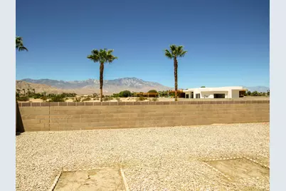 38521 Commons Valley Drive, Palm Desert, CA 92260 - Photo 31